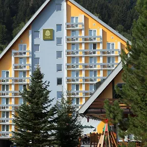 Hotel Pinia &